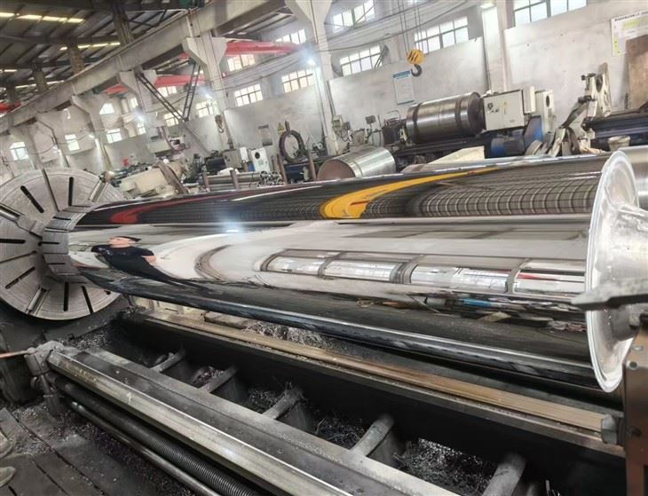 Hardcover Machine Roller